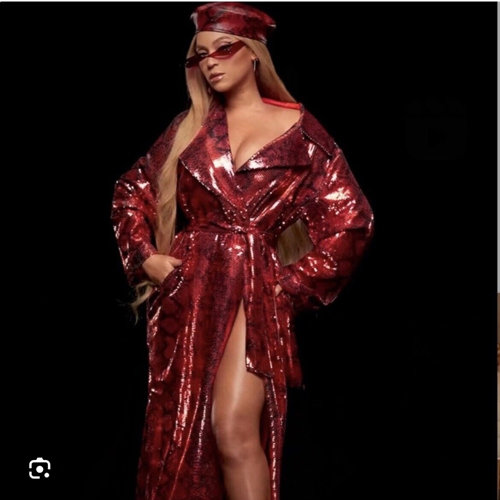 Ivy Park Sequin Trench Small